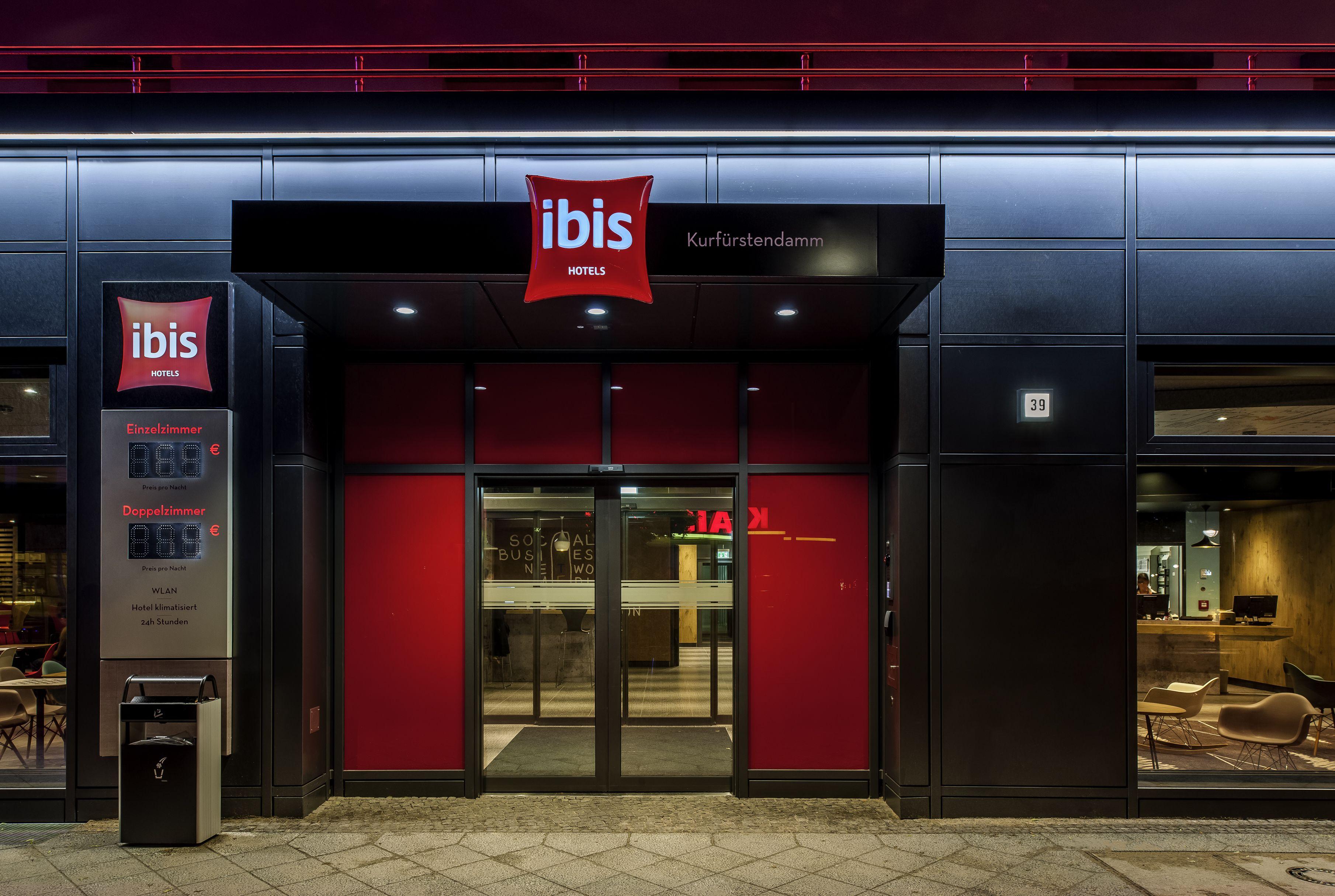 Ibis Berlin Kurfuerstendamm — Foto 1